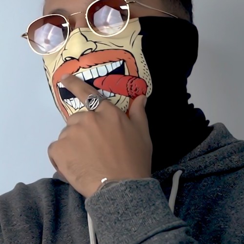 ماسك موتوسيكلات وعجل – تصميم Bad Boy